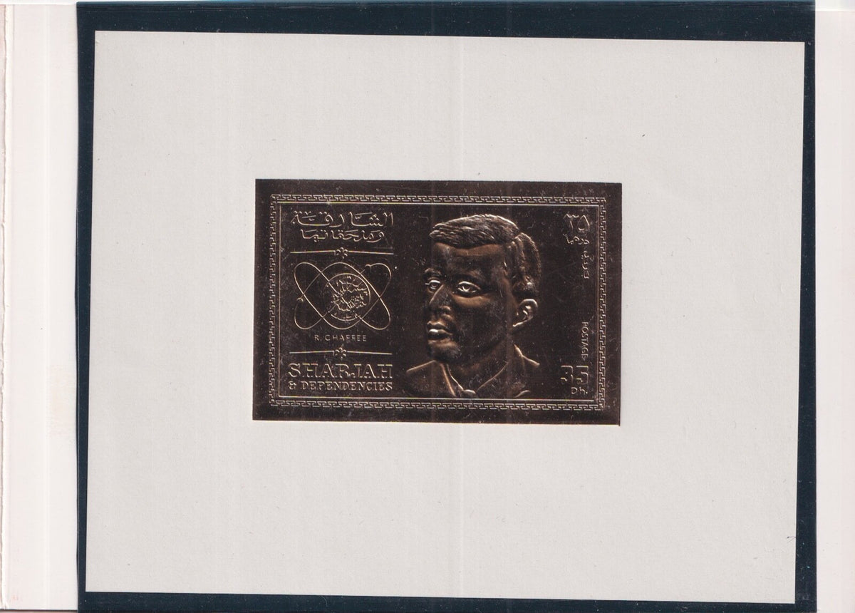 1969 Sharjah - Roger Chaffee Gold Foil Stamp Sheet PACK - Mi-Bl. 52B (542B)